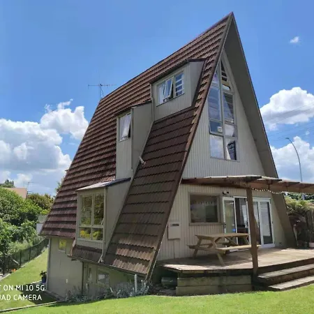 The Wooden A-Frame In Hamilton Villa Exterior photo